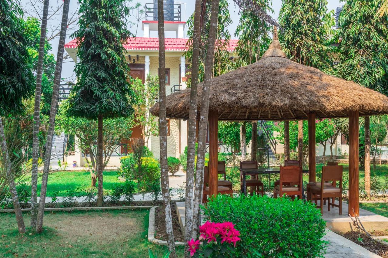 Royal Tiger Luxury Resort 4 Star سوراها المظهر الخارجي الصورة